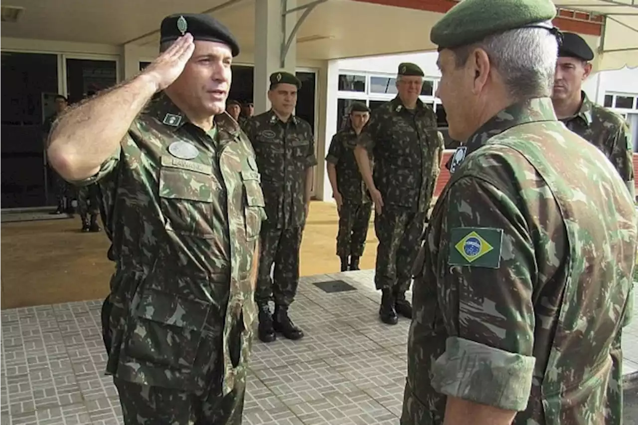 Cinco integrantes da CPMI pedem convocação de militares do Exército | Radar