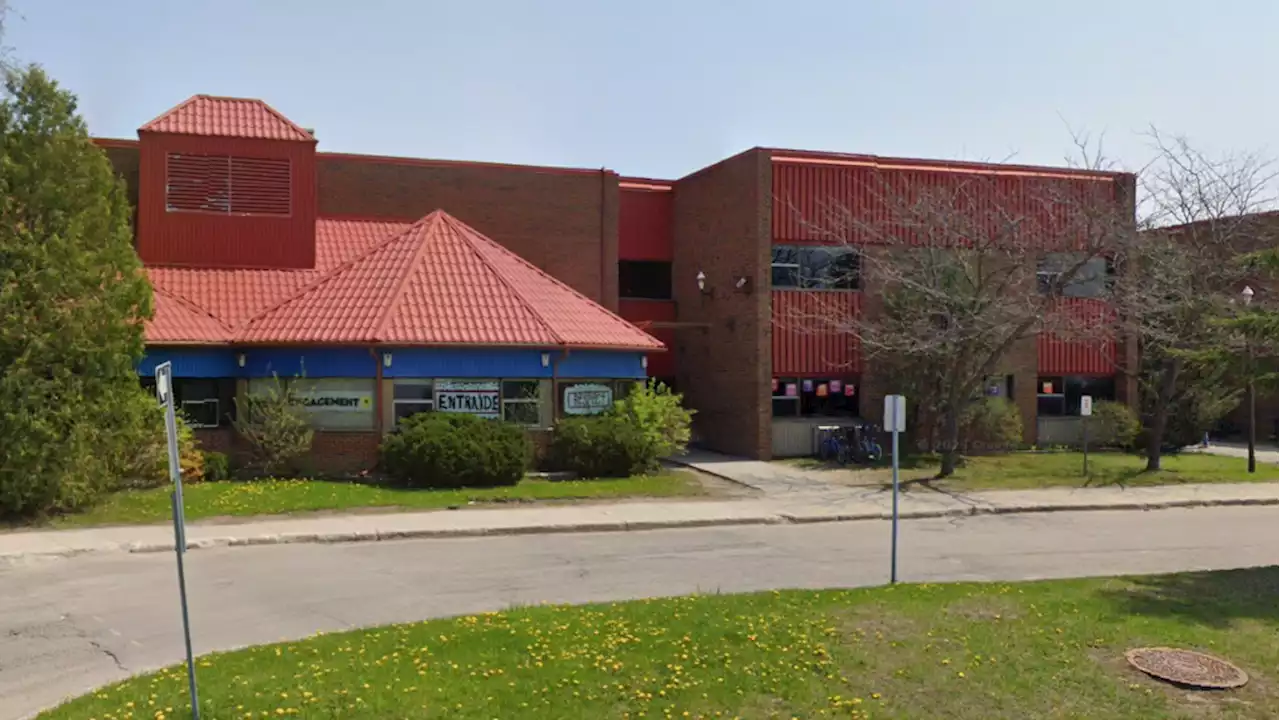 Man arrested after hidden camera found in washroom at Gatineau, Que. elementary school