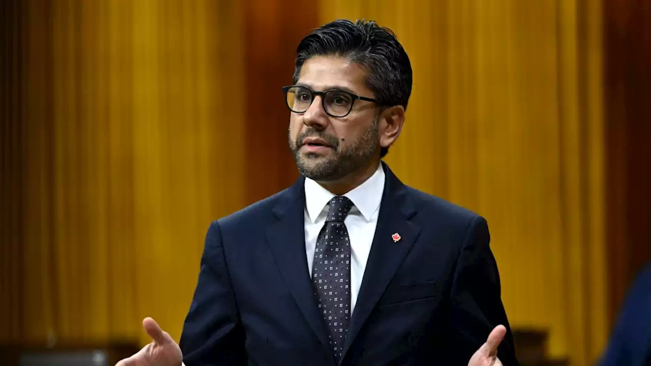 Yasir Naqvi enters Ontario Liberal leadership race