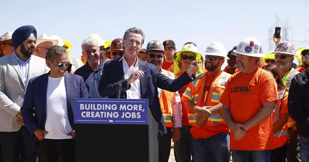 Newsom aims to have state directly buy power to avoid blackouts