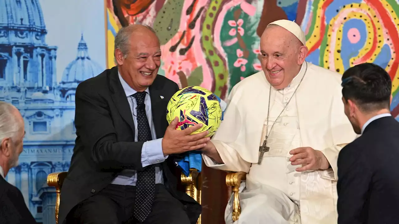 Le Vélodrome en guise d'église pour une messe du pape à Marseille en septembre