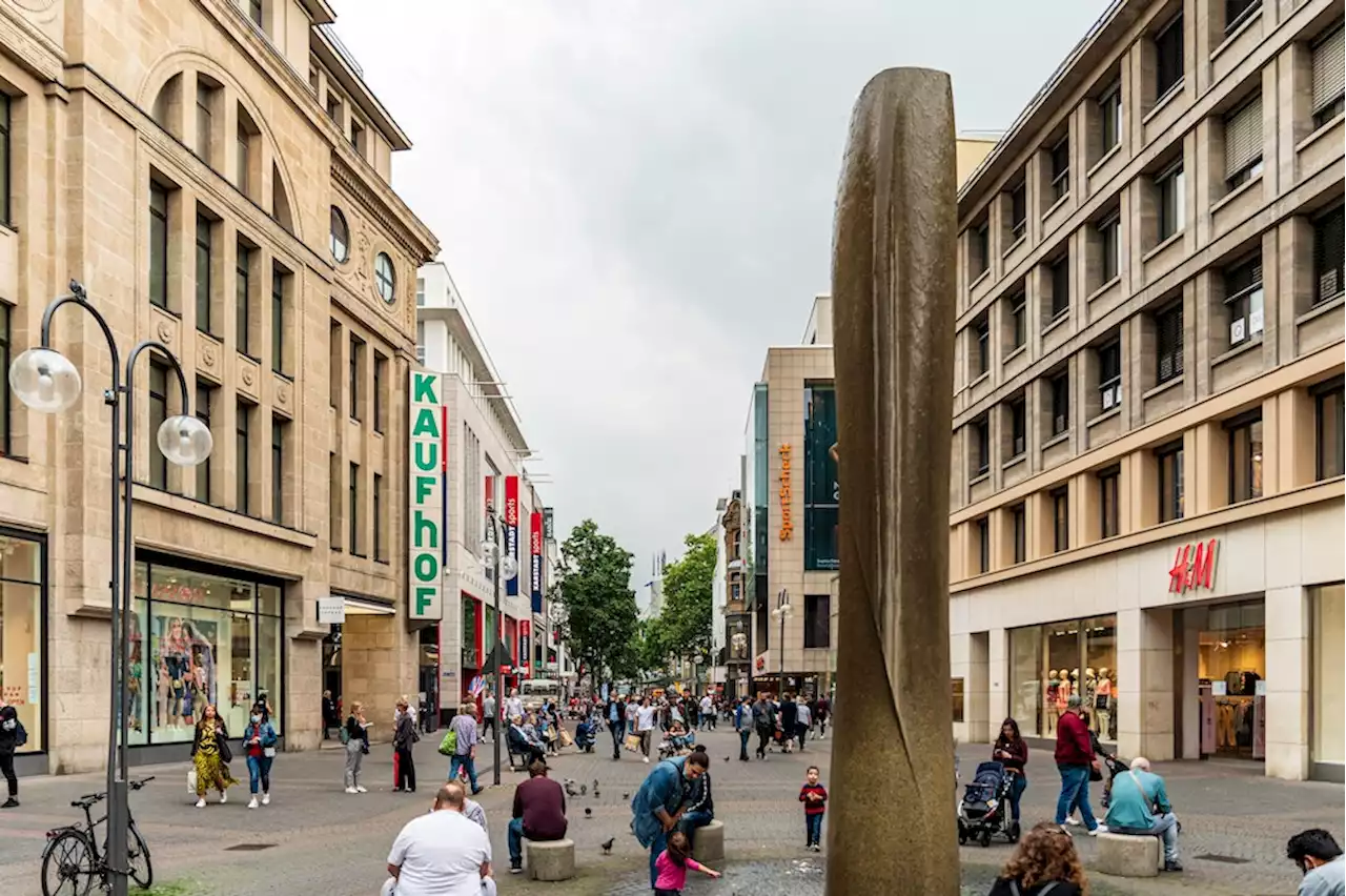 Plötzlich Verdi-Streik in Köln: Geschäfte in der Innenstadt von Tarif-Streit betroffen