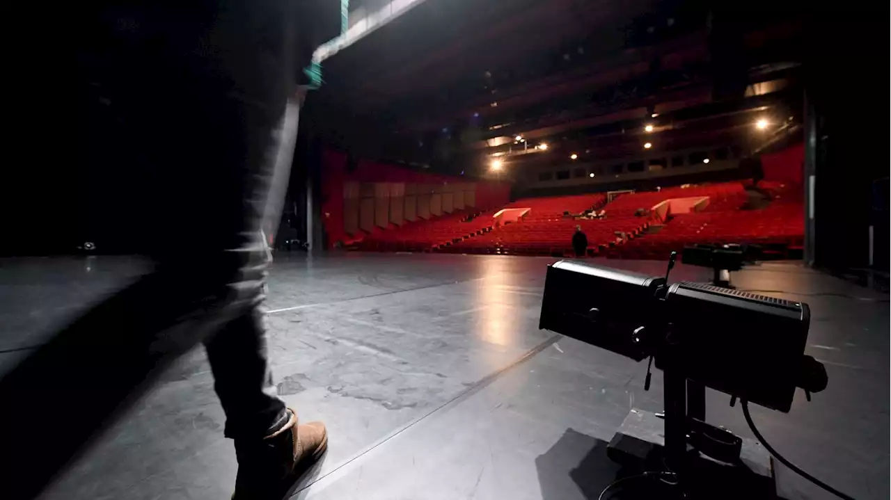 Environnement : à Vincennes, le théâtre de l'Aquarium recycle ses décors plutôt que de les jeter