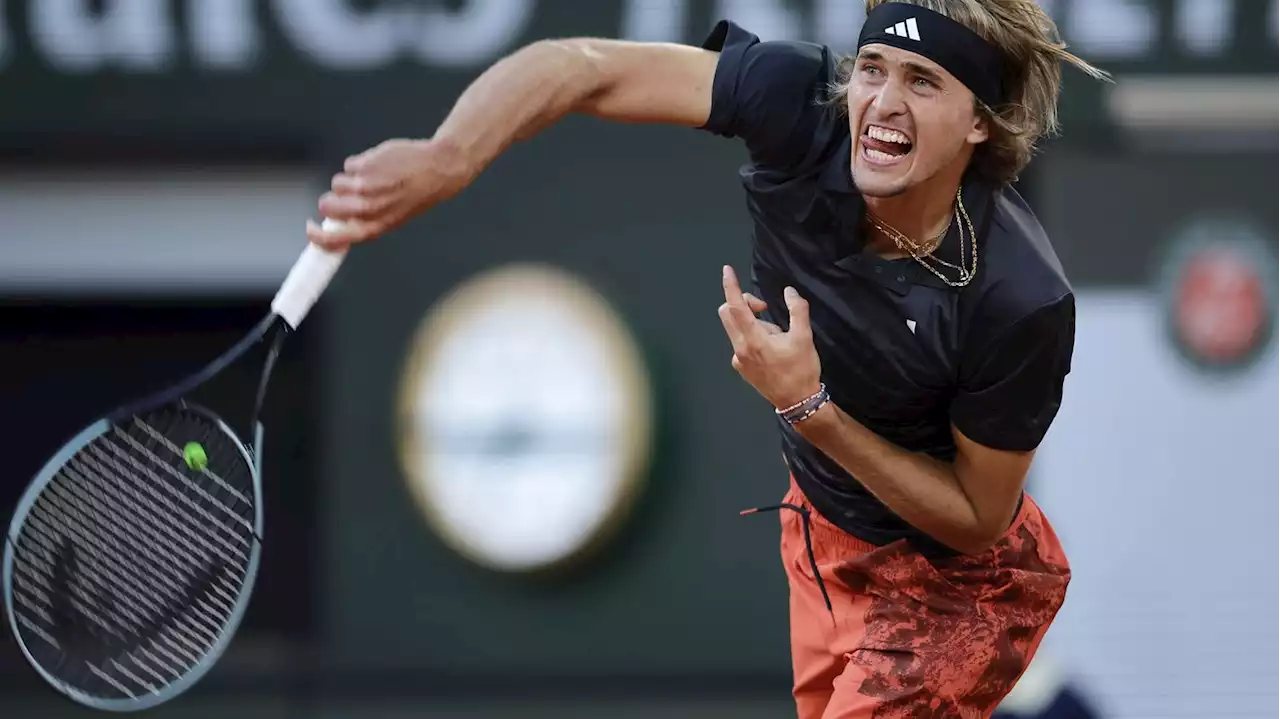 Roland-Garros 2023 : pour son retour sur le Philippe-Chatrier, Alexander Zverev n’a laissé que des miettes à Alex Molcan et sera au troisième tour