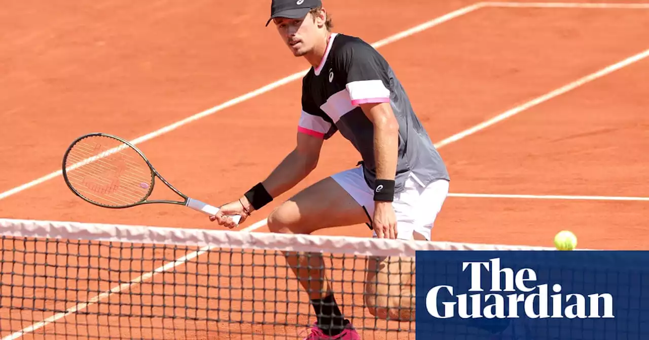 Alex de Minaur’s straight-sets loss leaves Thanasi Kokkinakis as last Australian in singles