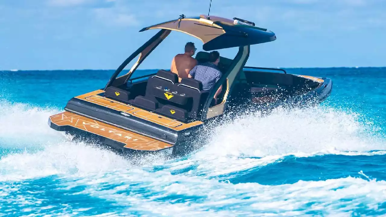 This fully-electric speed boat can push 740 horsepower