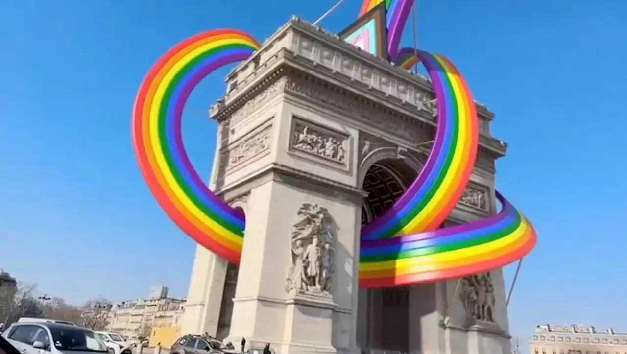 VRAI OU FAUX. Un arc-en-ciel a-t-il vraiment encerclé l'Arc de Triomphe en soutien à la cause LGBT ?