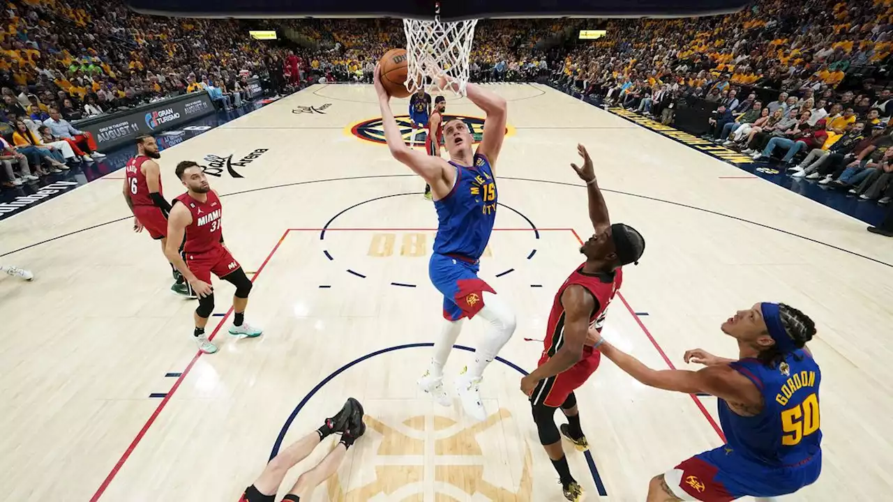 Nikola Jokic Triple Double, Denver Nuggets Hajar Miami Heat di Game 1 NBA Finals 2023