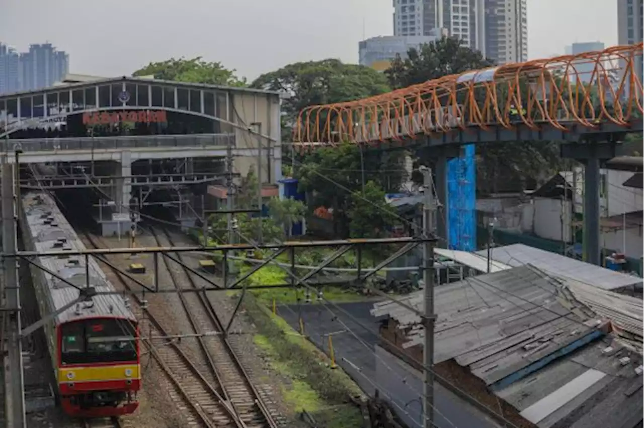 Hari Pertama Gapeka 2023, Perjalanan KRL Alami Keterlambatan