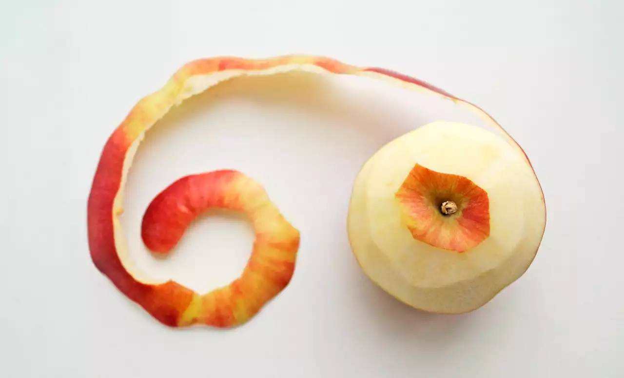 Juicy findings: Chinese consumers embrace fruit peel delights, scientists examine nutritional value and pesticide concerns