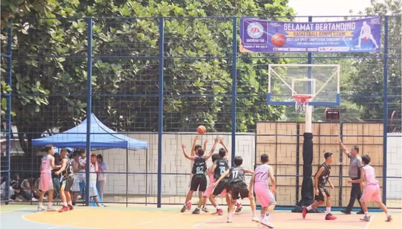 Kompetisi Basket BSI Flash 2023 Bantu Tingkatkan Kompetensi Atlet |Republika Online