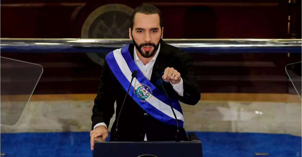 El Salvador president pledges white-collar prison in 'war' on corruption