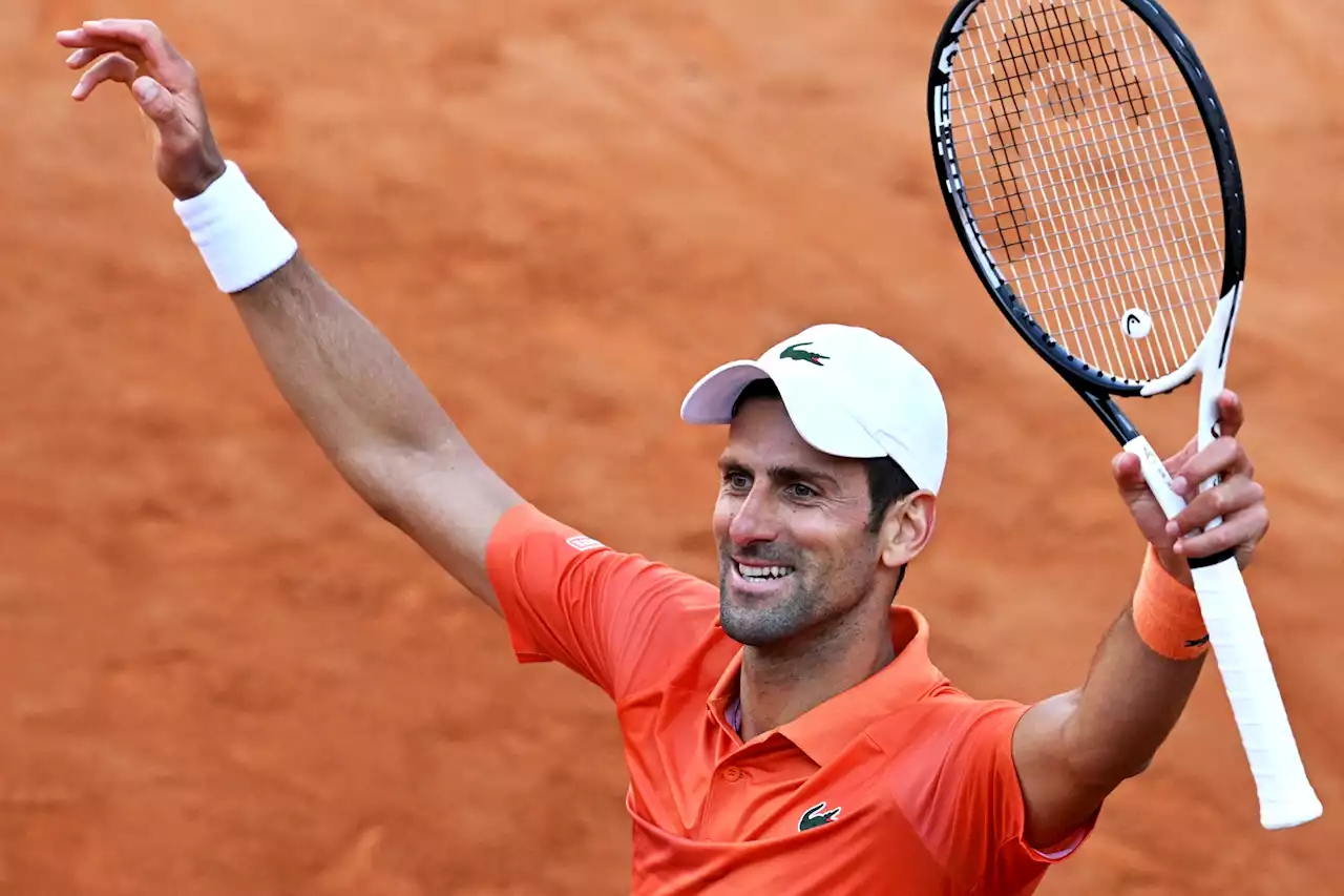 Roland-Garros 2023 : quel est ce mystérieux patch métallique porté par Novak Djokovic ?