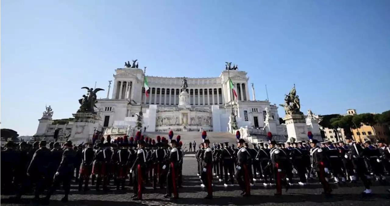 2 giugno: la parata ai Fori Imperiali, sfilano in 5.500