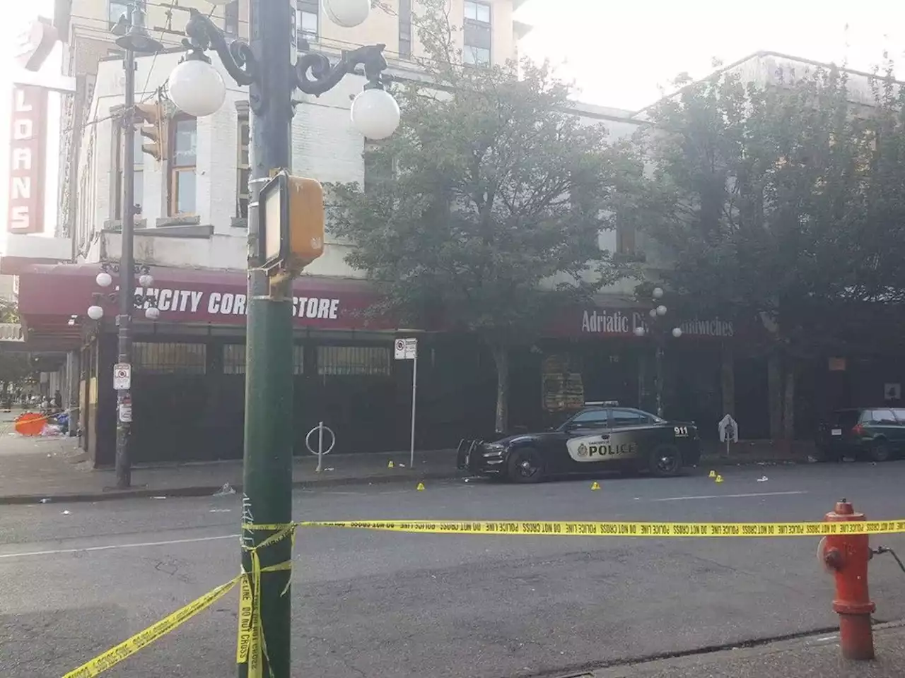 'A chaotic scene:' At least two people in hospital after targeted shooting in Vancouver's Downtown Eastside