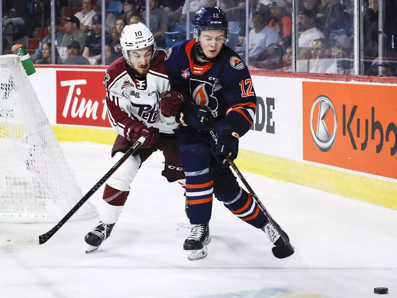 Avon's OT winner lifts Petes to 5-4 win over Blazers, Memorial Cup semifinal berth