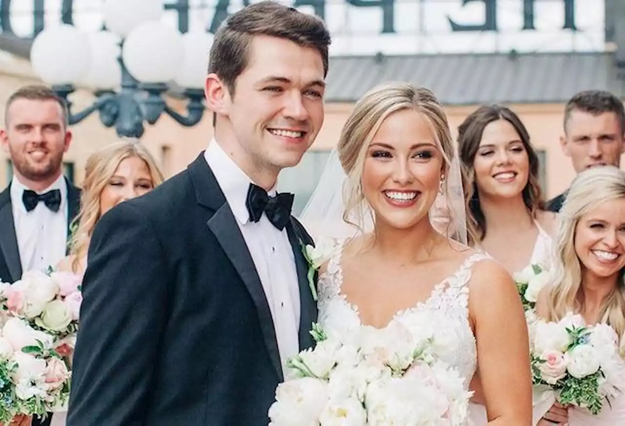 Damian McGinty shares sweet tribute to wife Anna Claire for wedding anniversary - VIP Magazine