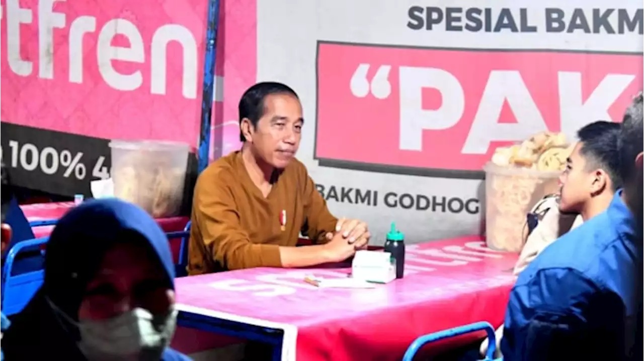 Saat Jokowi Bikin Kaget Pemilik Bakmi Jawa Pak Pele di Yogyakarta