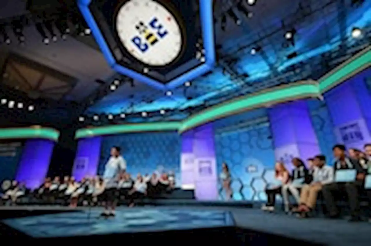 Live updates: Scripps Spelling Bee updates, words as students compete in finals