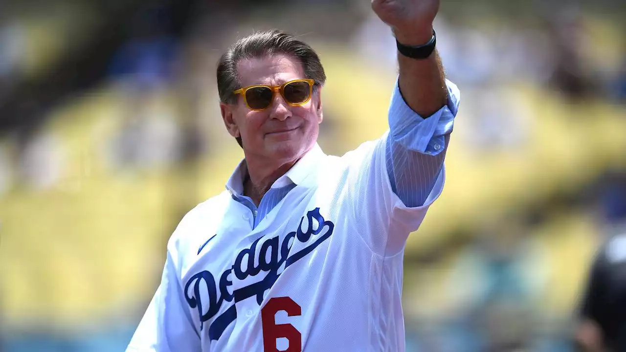 Report: Dodgers great, former MVP Steve Garvey mulling bid for Dianne Feinstein's U.S. Senate seat in California