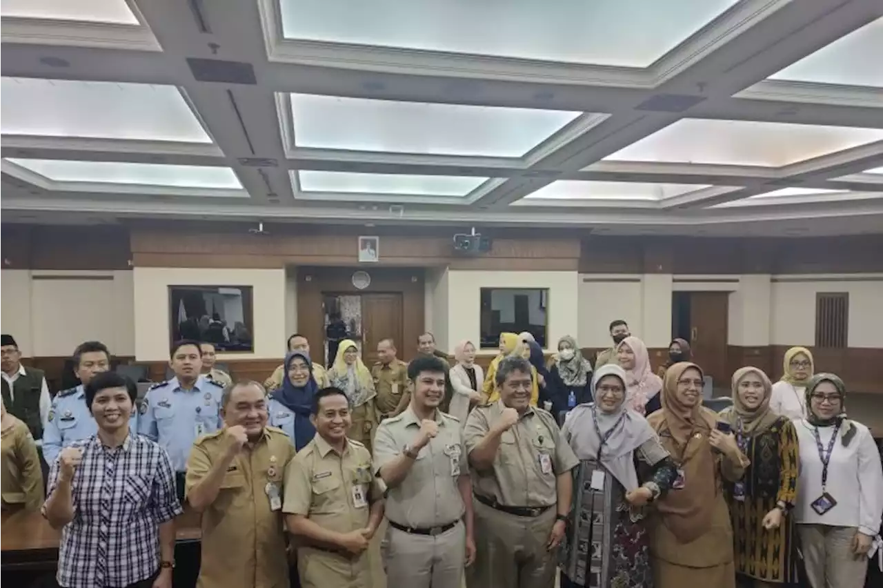 Pemkot Jakbar apresiasi keberanian warga lapor kekerasan anak & wanita