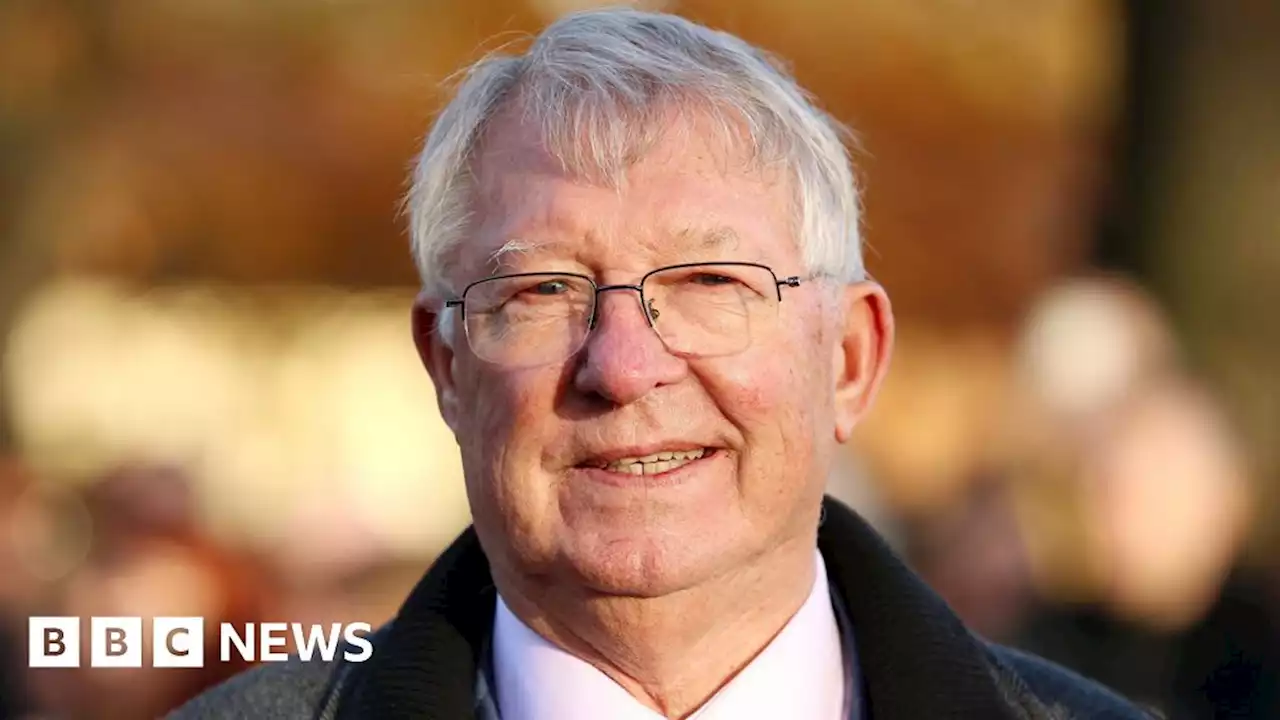 Sir Alex Ferguson joins campaign to reclassify football brain injuries