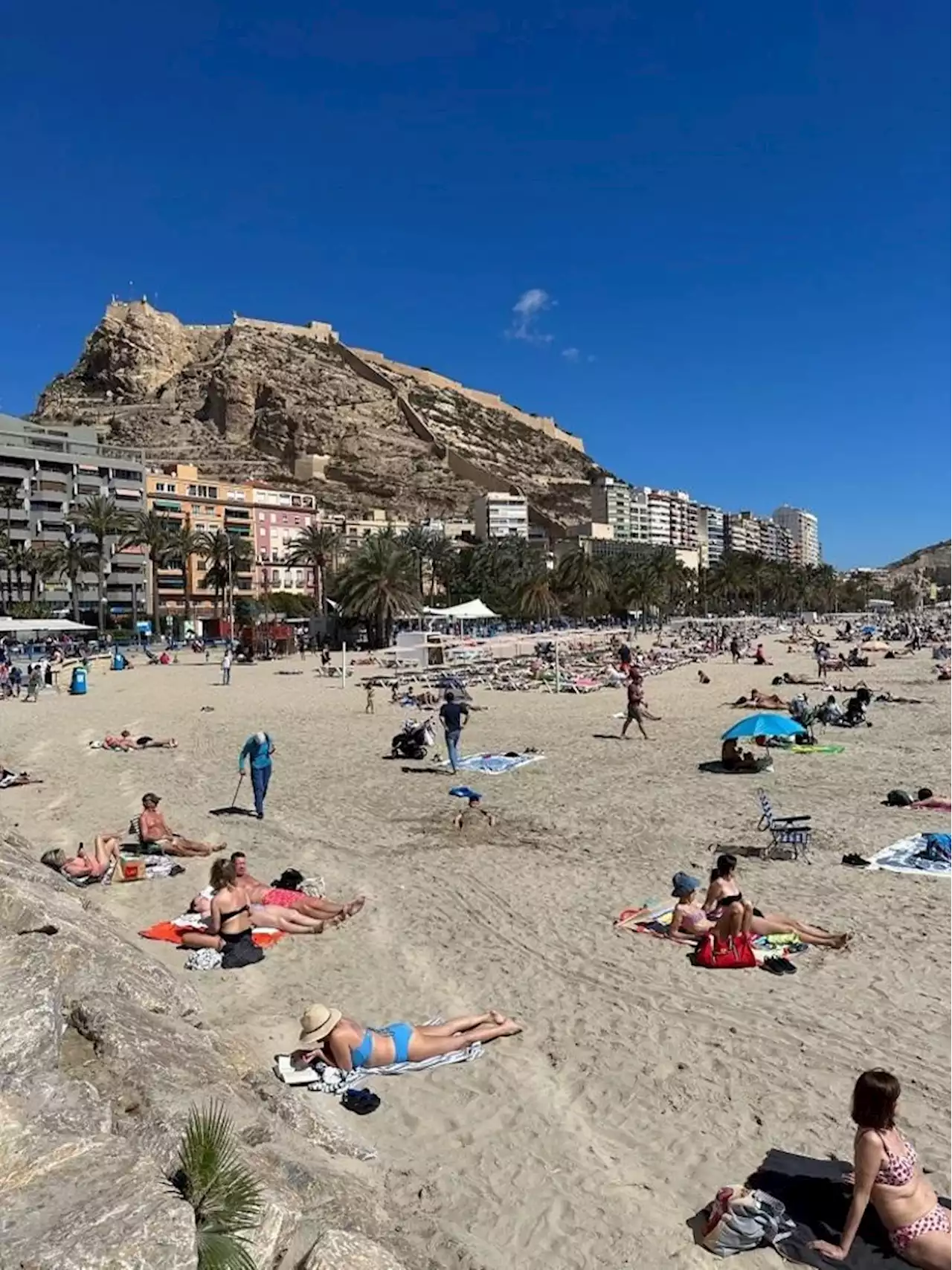 ¿Cuáles son las playas más buscadas en España para comprar una vivienda?