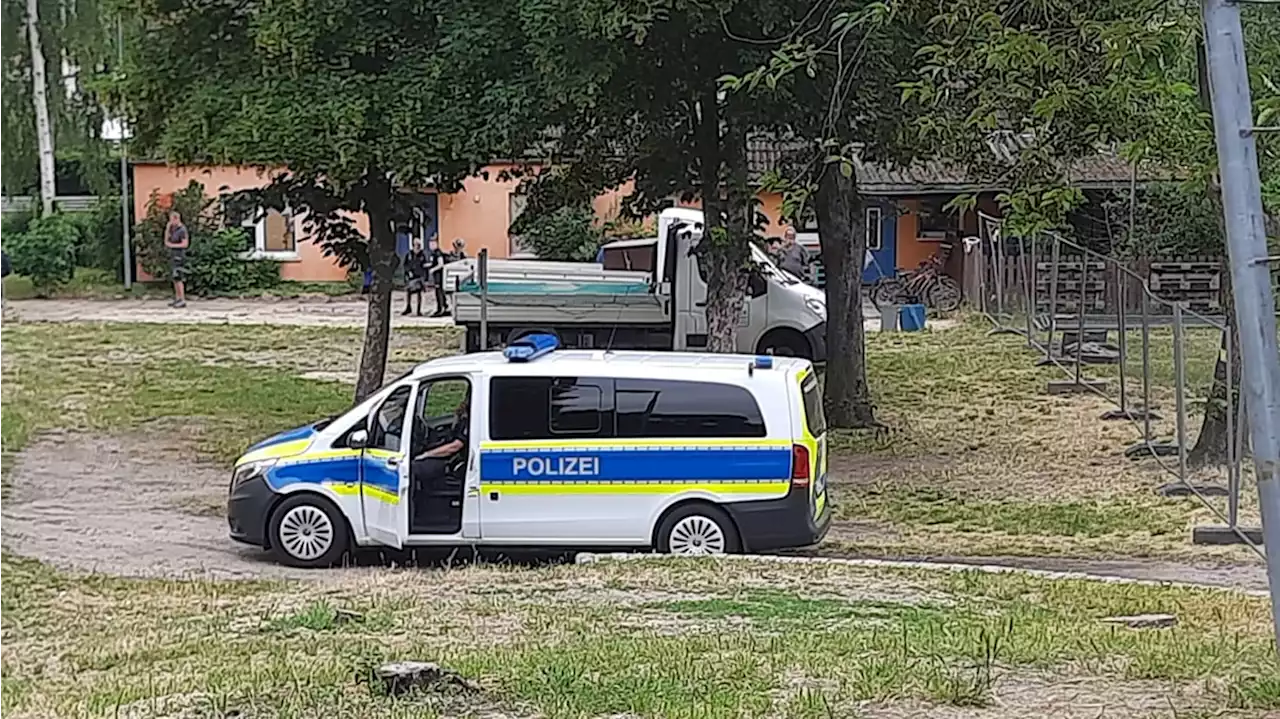 Polizei vor Ort: Amokalarm an Schule in Lehnin