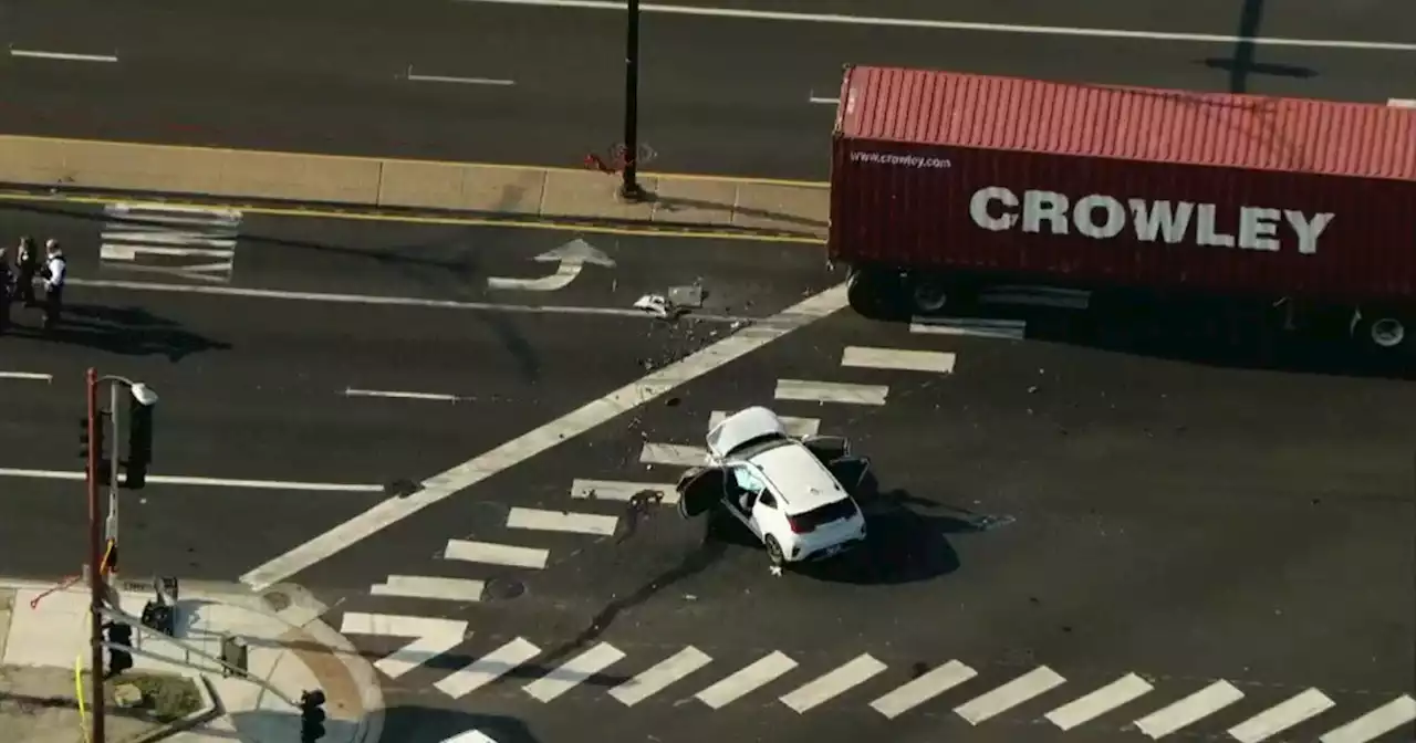 One dead, three wounded when shots are fired into car on Southwest Side