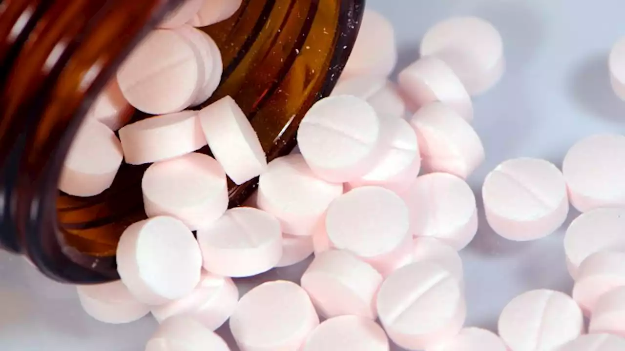 A daily aspirin may lead to anemia in older adults, study says | CNN