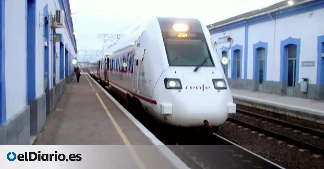 La odisea de Patricia para viajar en tren desde Ciudad Real a Murcia: 'Fue una vergüenza y nadie dio la cara'