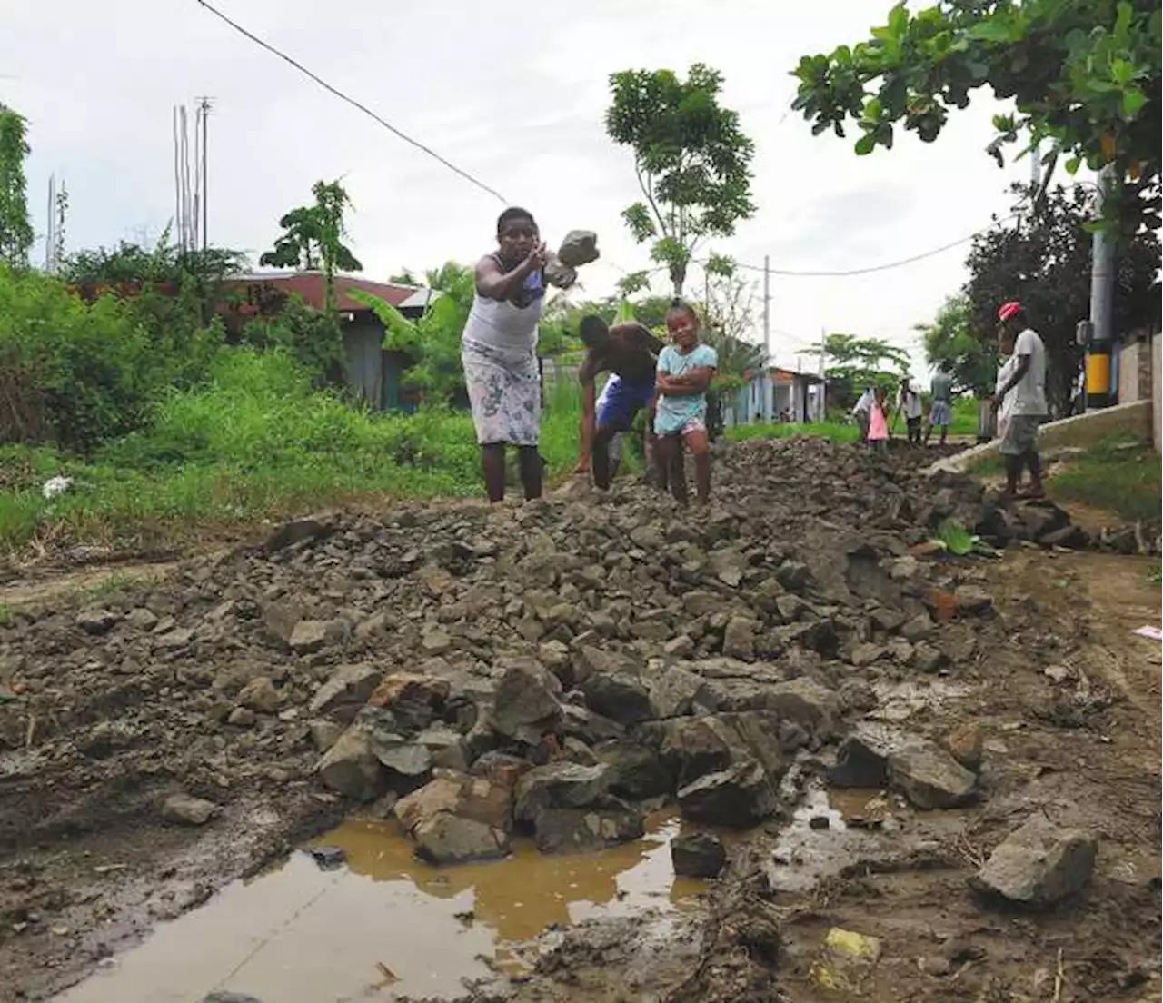 Urabá: la lucha de víctimas de desplazamiento por vivir en barrios formalizados