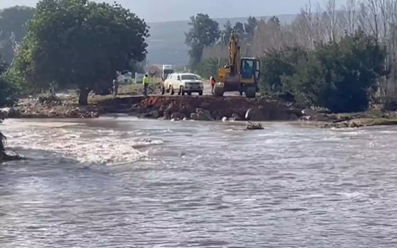 WATCH: Farm bridge providing access to Citrusdal has been closed again