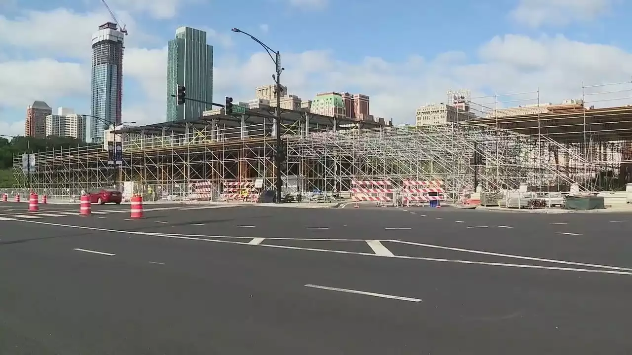 Chicago prepares for NASCAR street race safety with 2,000 concrete barriers and high fencing