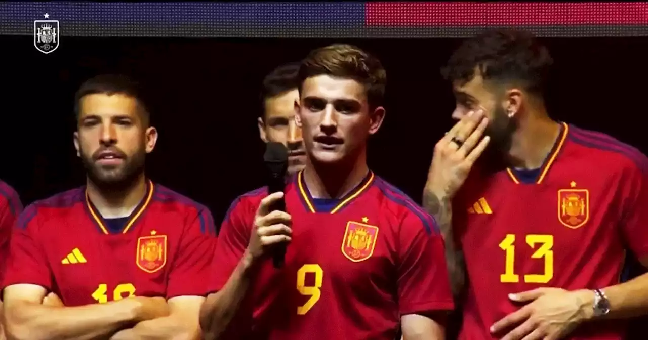 ¡Y eso que ganaron la Nations League! Fans insultaron a Gavi en festejo de España: “¡P*** Barça!”