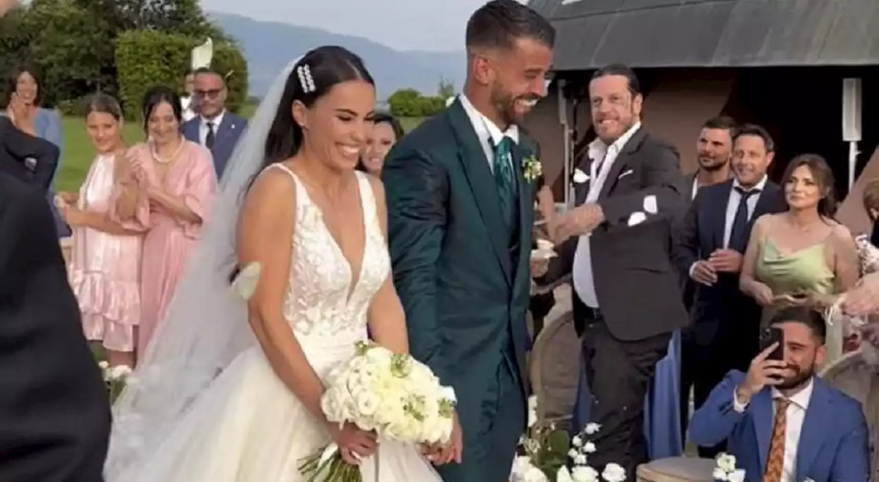 Spinazzola, matrimonio (per la seconda volta) con la sua Miriam. Prima delle nozze la serenata