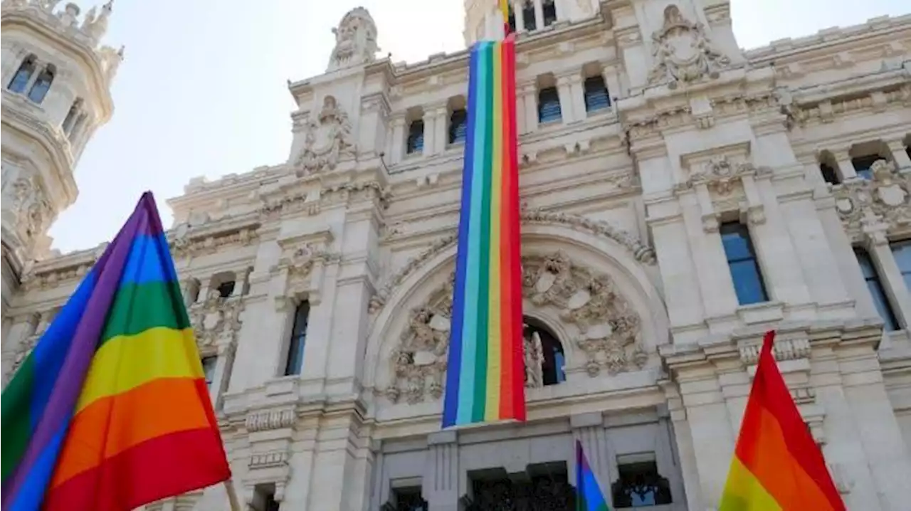 José Luis Martínez Almeida no colocará la bandera LGTBI en el Ayuntamiento durante la celebración del Orgullo