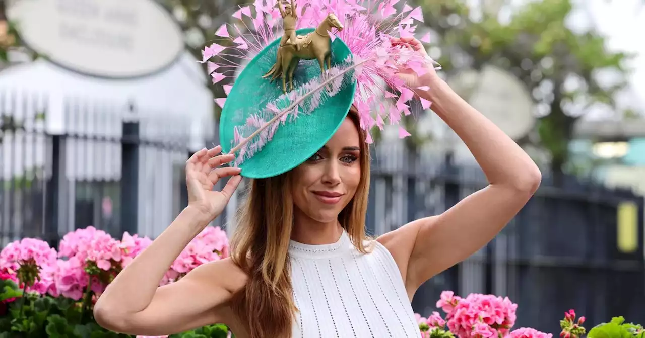 Una Healy turns heads in elaborate headpiece paying tribute to Frankie Dettori