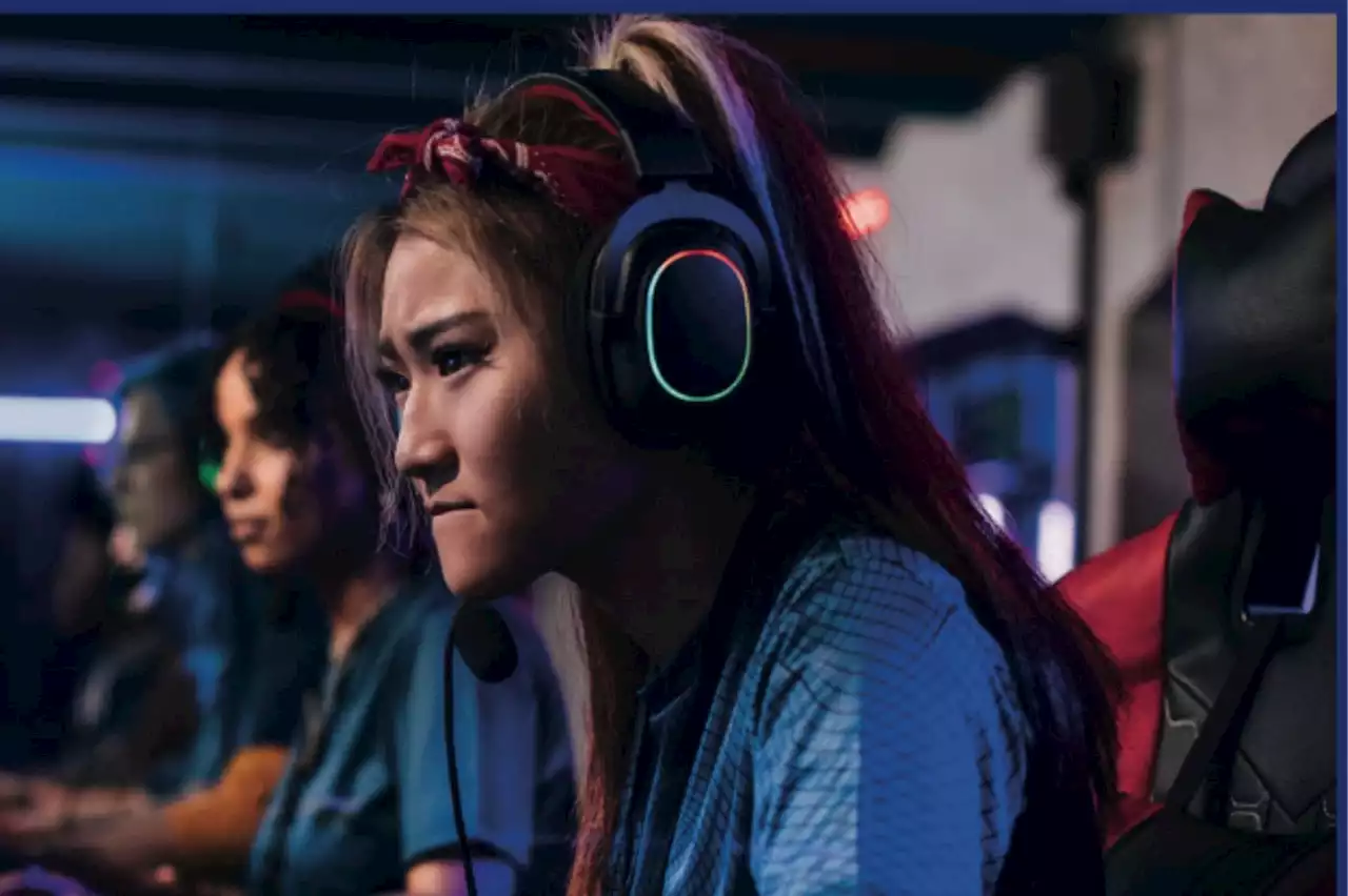 'Place aux nouvelles gameuses' : l'enjeu des femmes dans l'esport