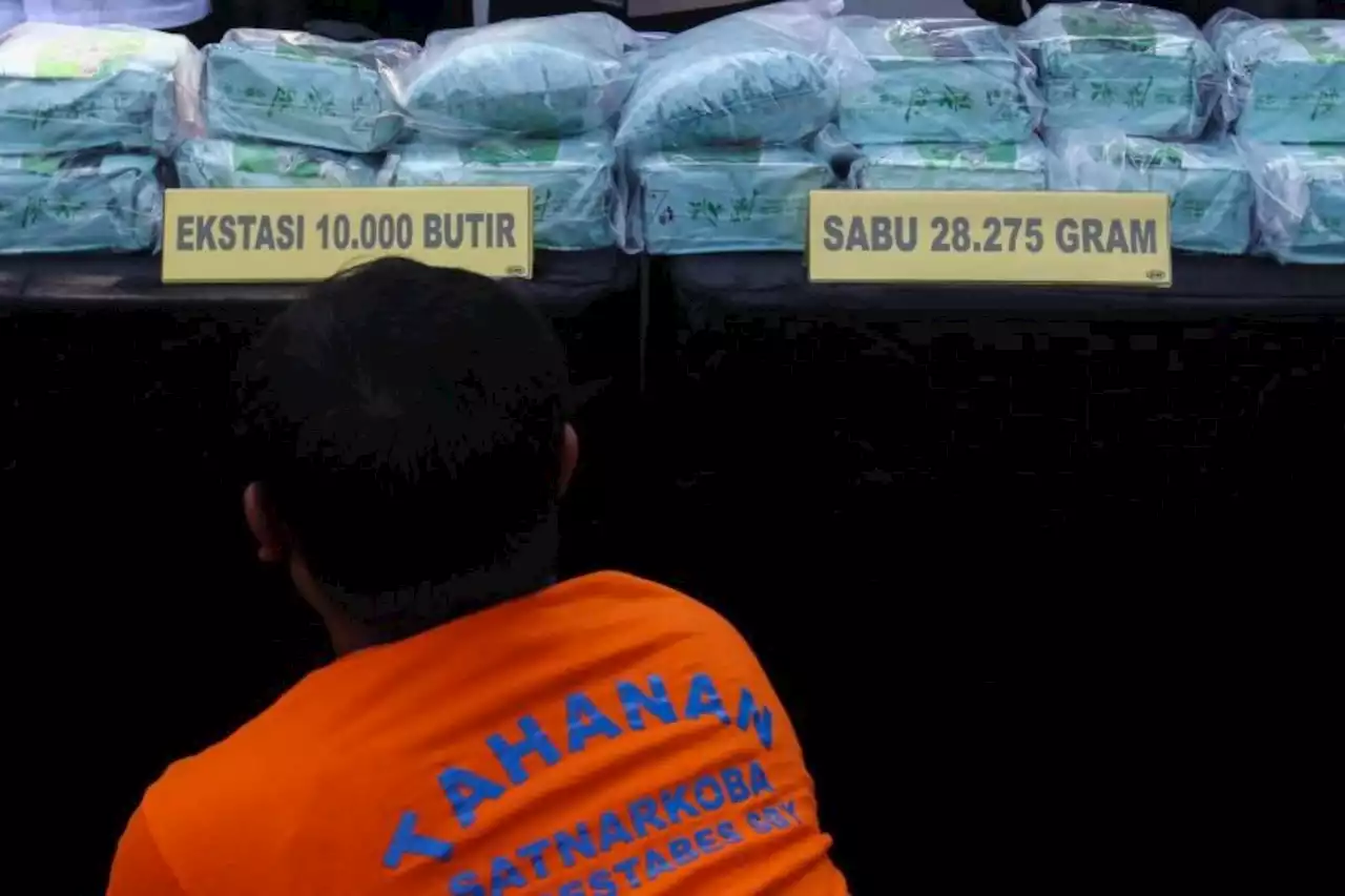 Tegang, Penangkapan Kurir 28,3 Kg Sabu-Sabu & 10 Ribu Butir Ekstasi