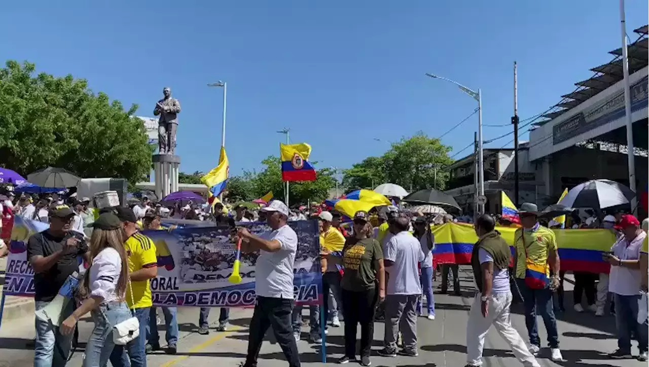 Marchas Del 20 De Junio Así Avanzan Las Movilizaciones En Diferentes Partes Del País