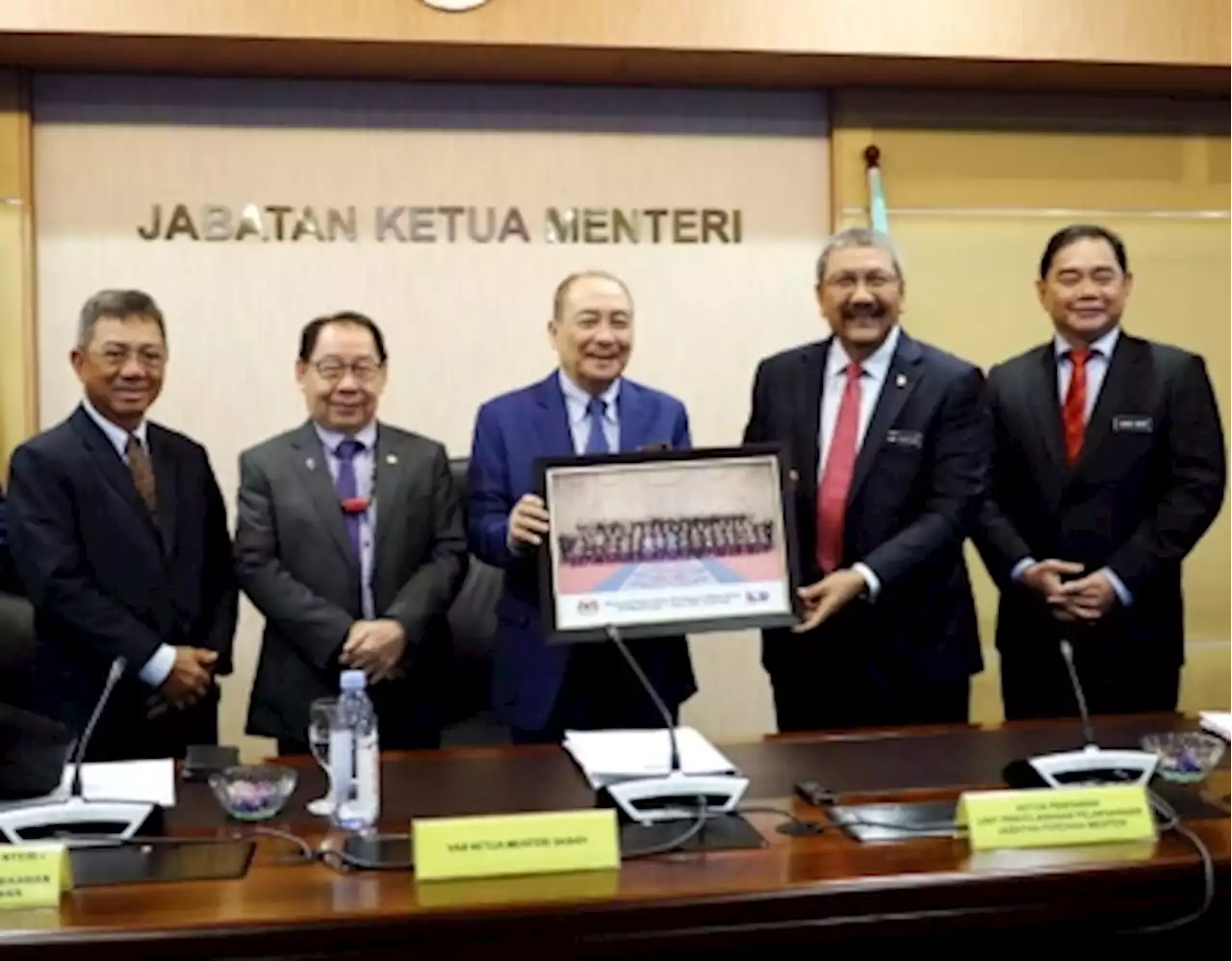 Speed up development projects, orders Sabah CM