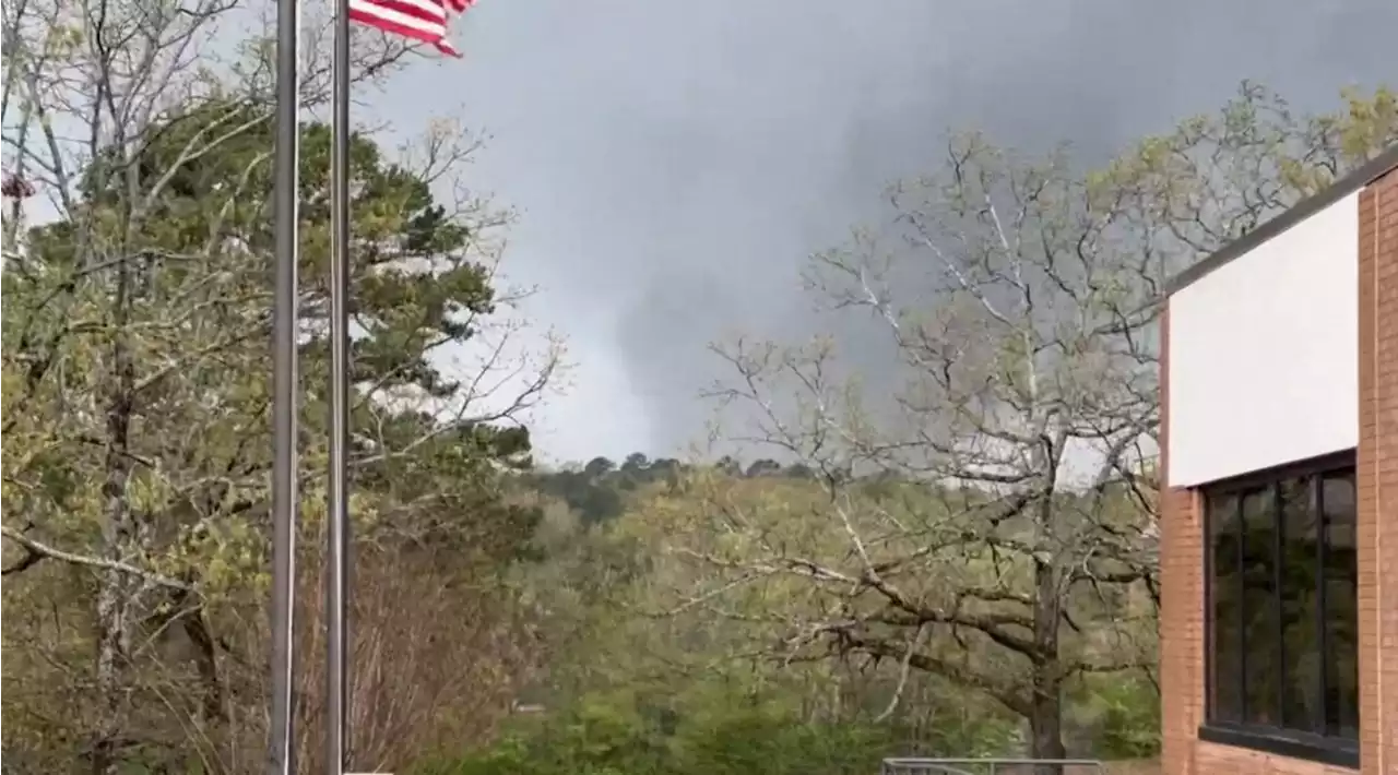 Usa, tornado causano un morto e decine di feriti nel Mississippi