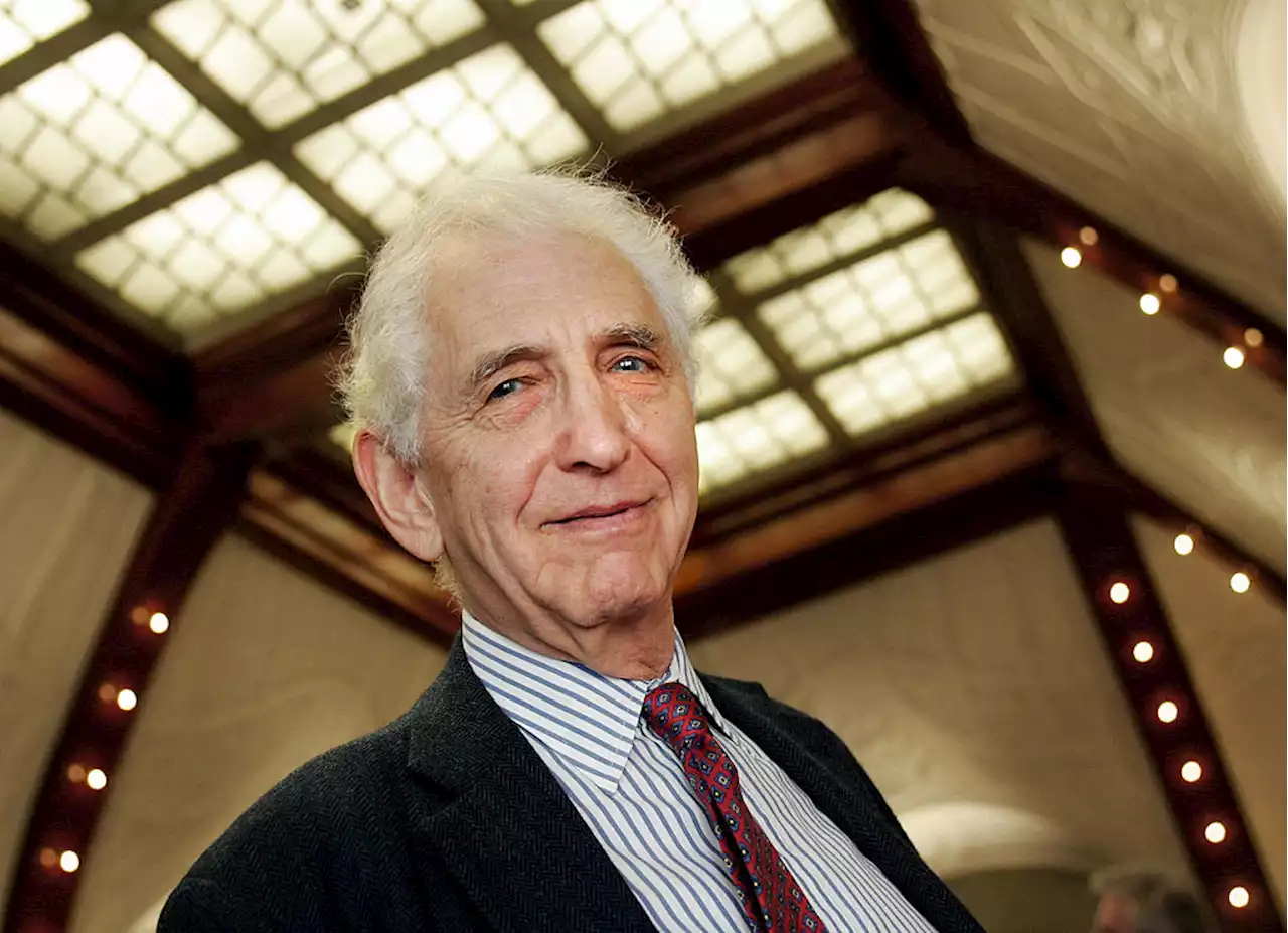 Opinion: Daniel Ellsberg legacy inspires whistleblowers and truth-tellers