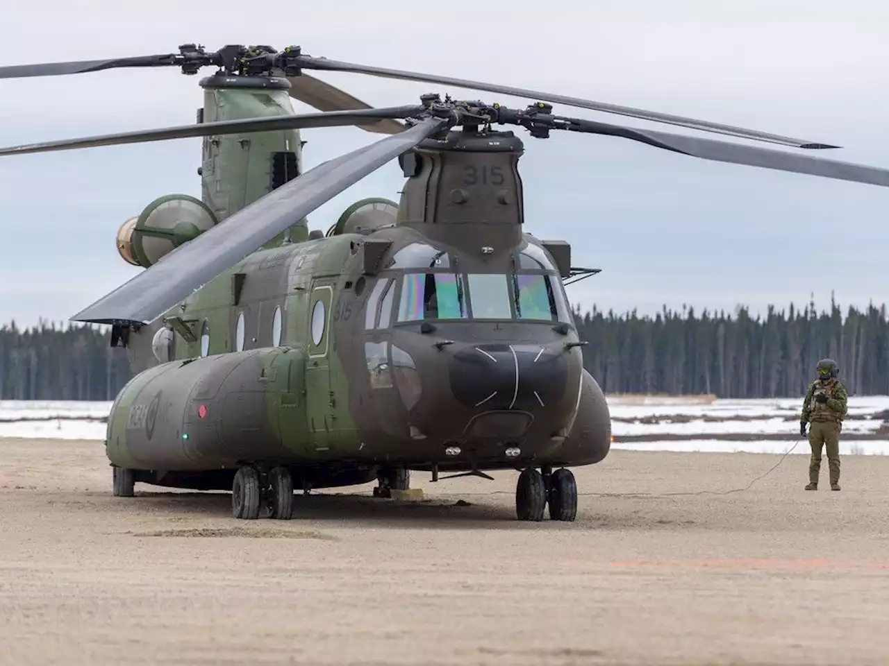 Two RCAF members missing after helicopter crashes near Ottawa River during training flight