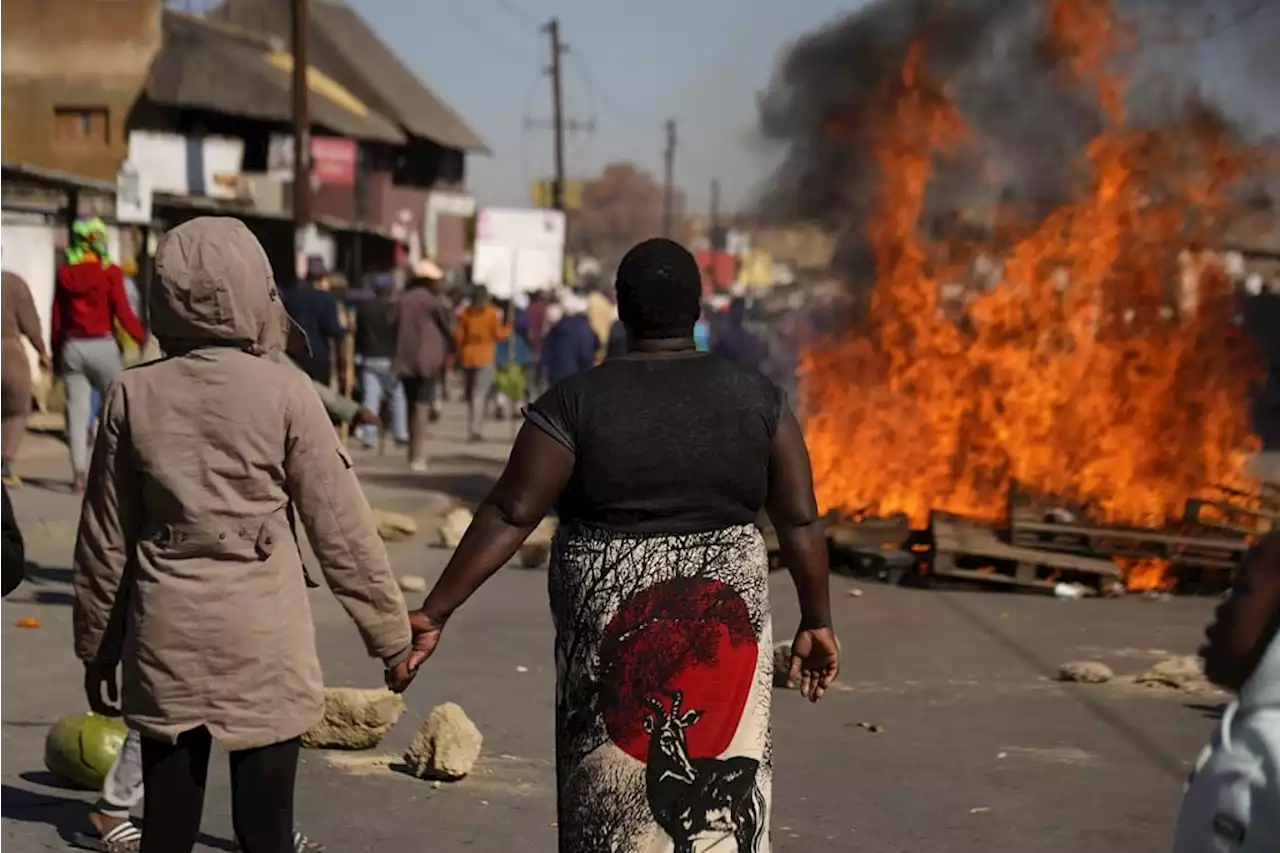 ‘We are dying': Diepsloot residents protest high crime levels after 6 people killed | News24