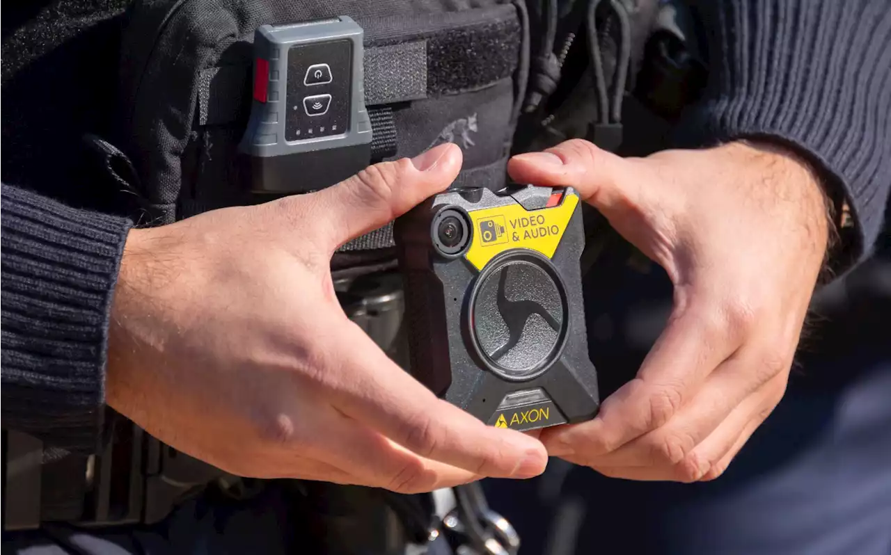 Gardaí to begin buying bodycams