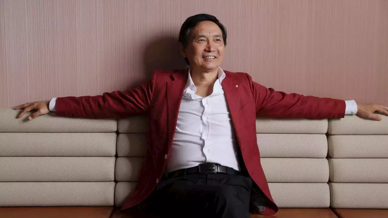 World-renowned dancer Li Cunxin steps down from Queensland Ballet