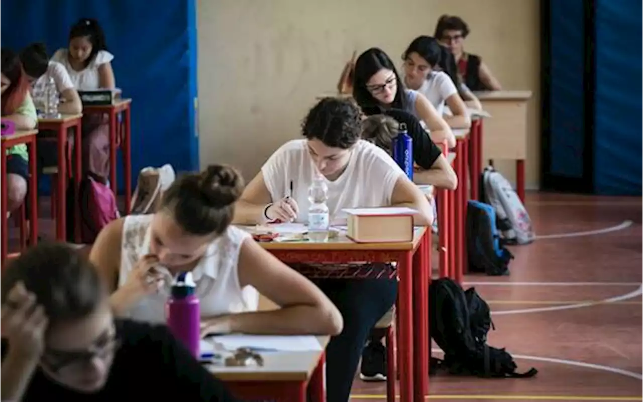 Maturità 2023, l'esame compie 100 anni: com'è cambiato nel tempo