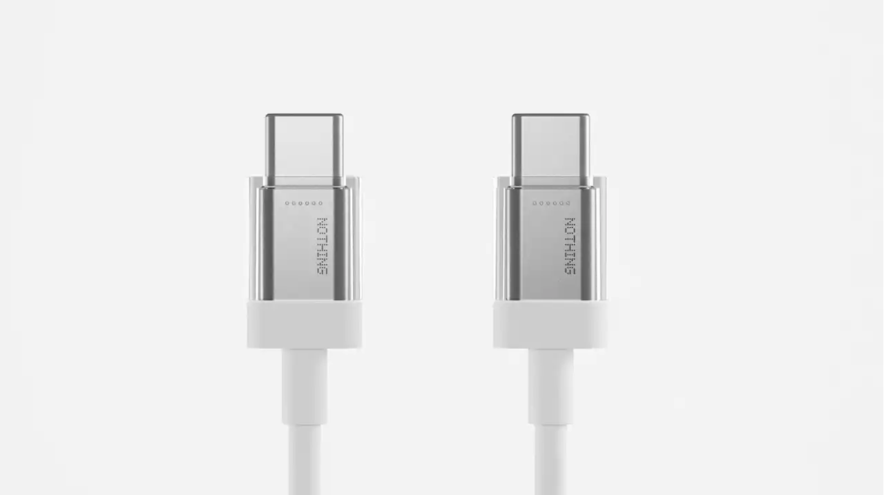 The Nothing Phone (2)'s USB-C cable looks refreshing, but does it light up? - SoyaCincau